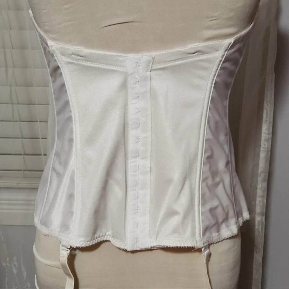 Underwire bustier - Picture 3 of 10